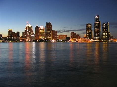 United flights from Houston to Detroit from $ 159